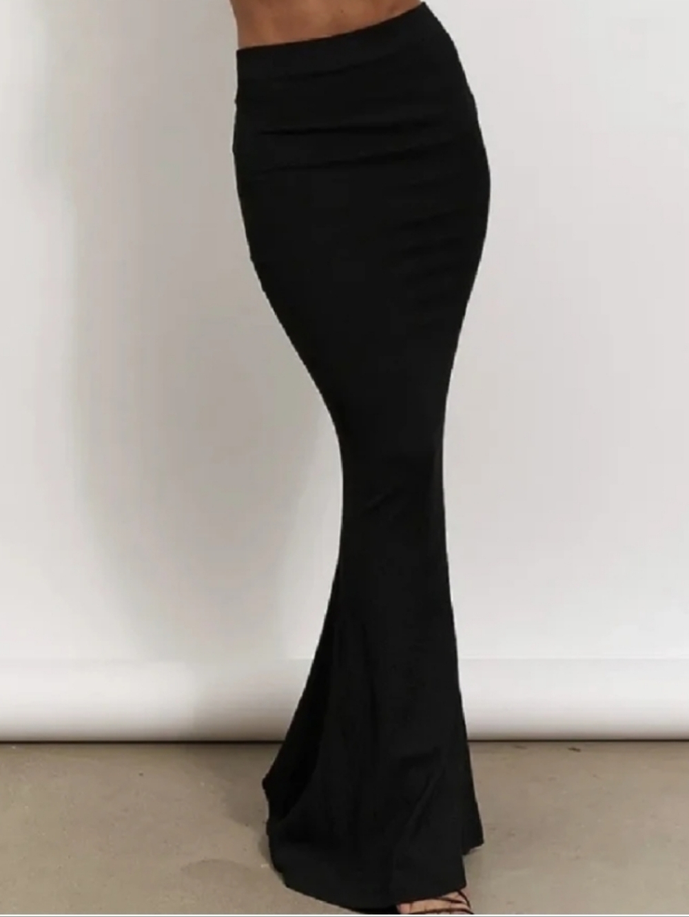 Hannah Schonberg + NA-KD Maxi Jersey Skirt In Black Hi Low Size XL